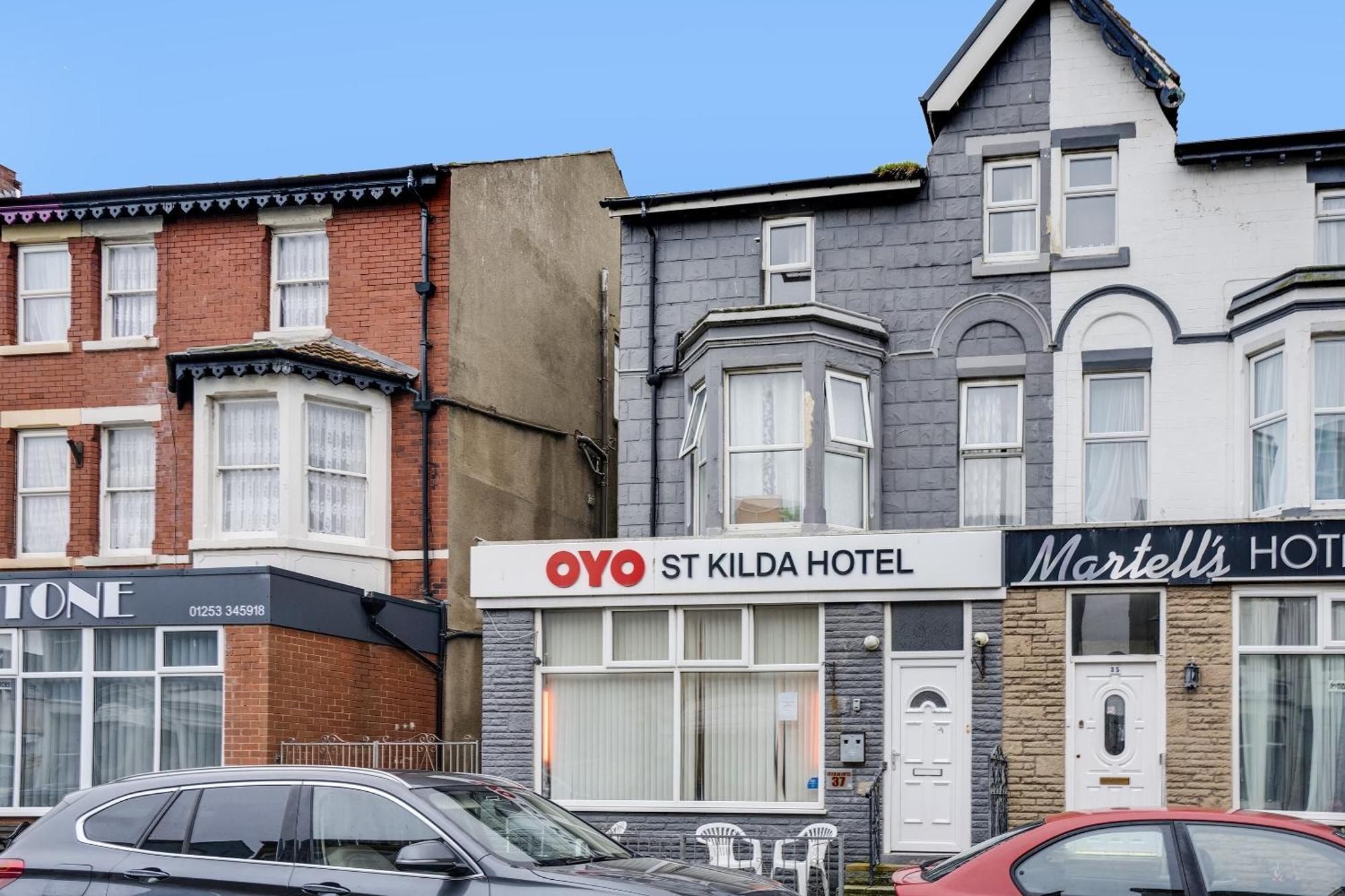St Kilda Hotel — Photos 1
